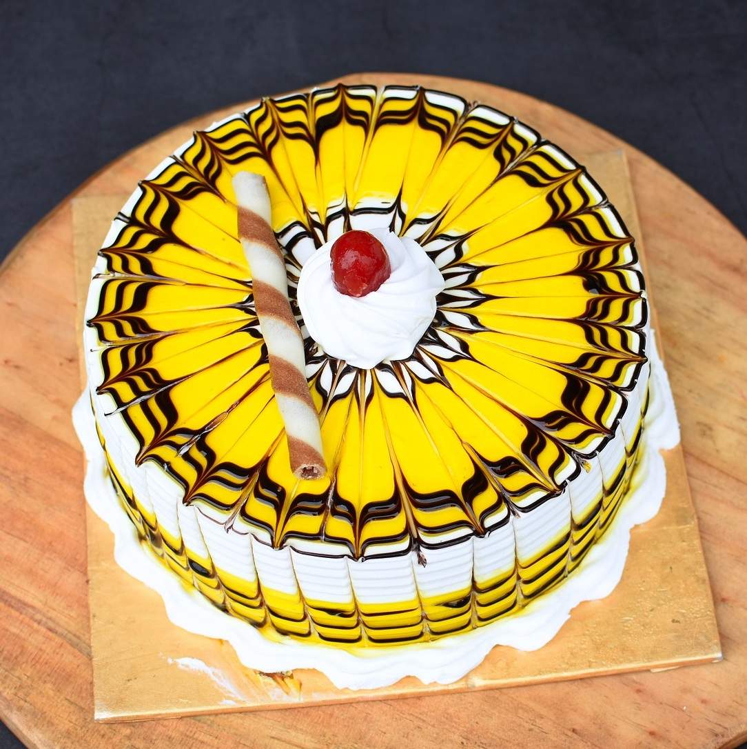 50th Anniversary Cake pineapple flavour delivered in Hugli